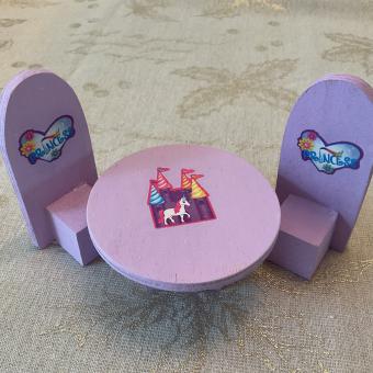 Fairy Dinette Trio, majve